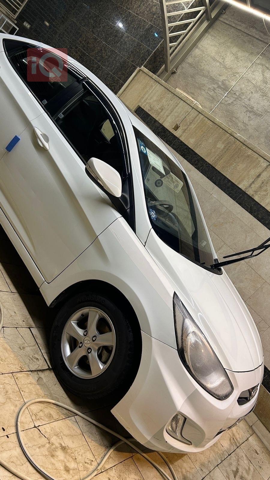 Hyundai Accent